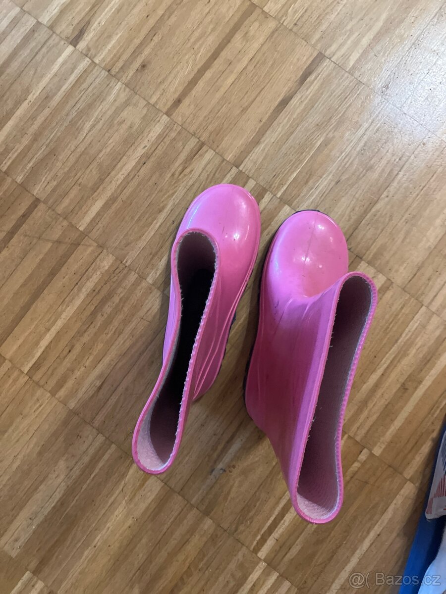 Holinky,velmi dobrý stav,vel.32