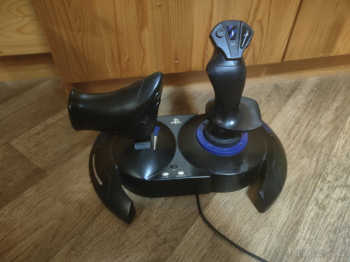 Thrustmaster T-FLIGHT HOTAS 4