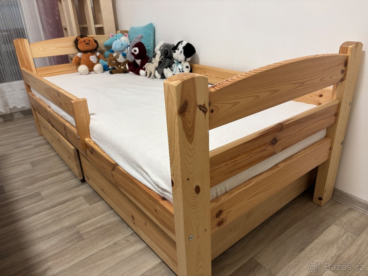 Dětská postel s úložným prostorem