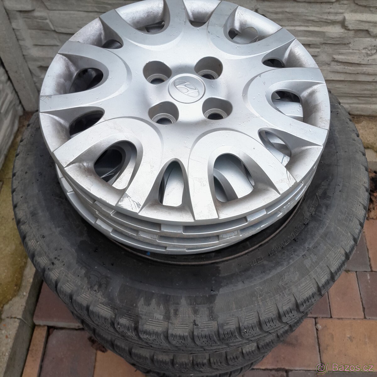 Plechové disky + zimni pneu  Hyundai i 20  14"