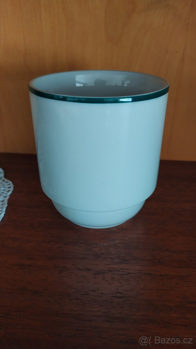 Sběratelský retro hrneček, kalíšek