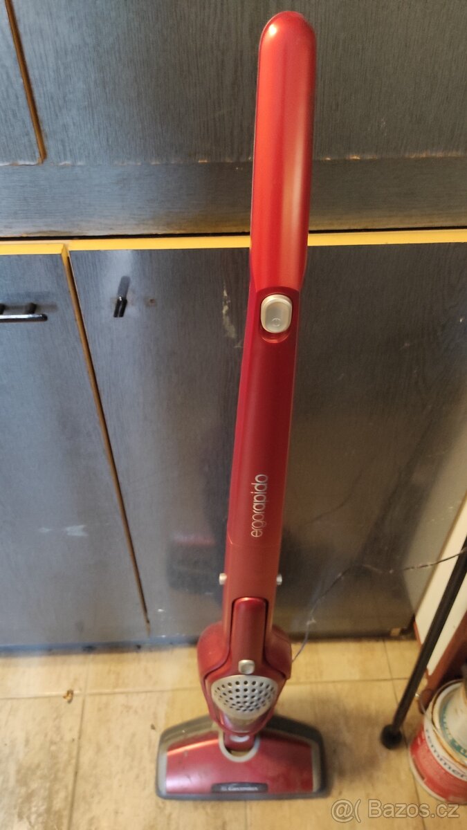 Aku vysavač Electrolux 2 v 1