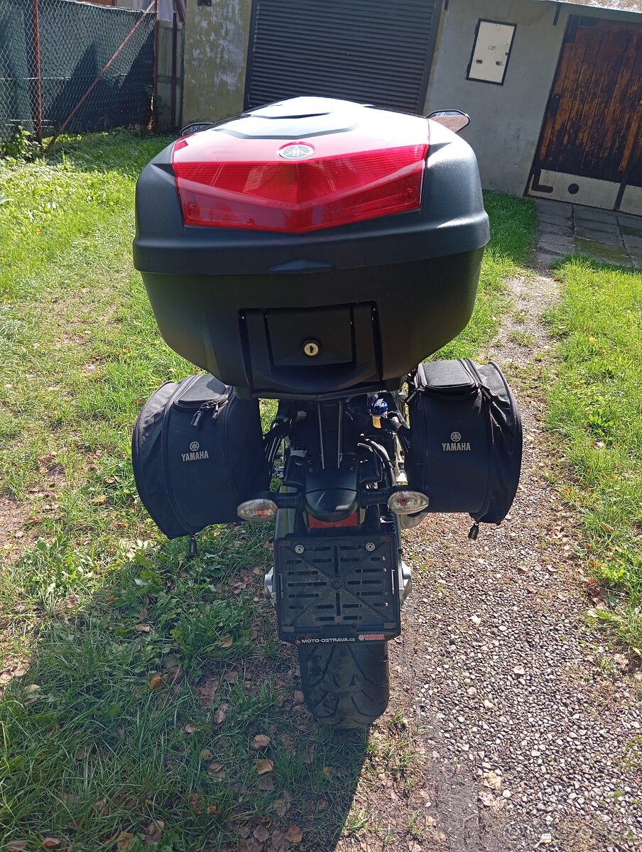 Yamaha Mt-07 Kufr+boční brašny