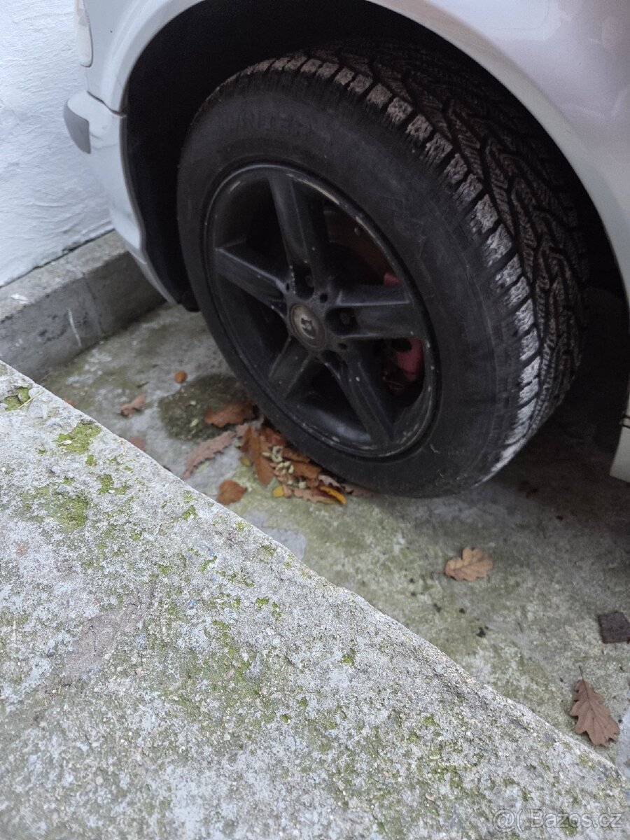Prodám alu kola BMW E46 Nove zimní pne