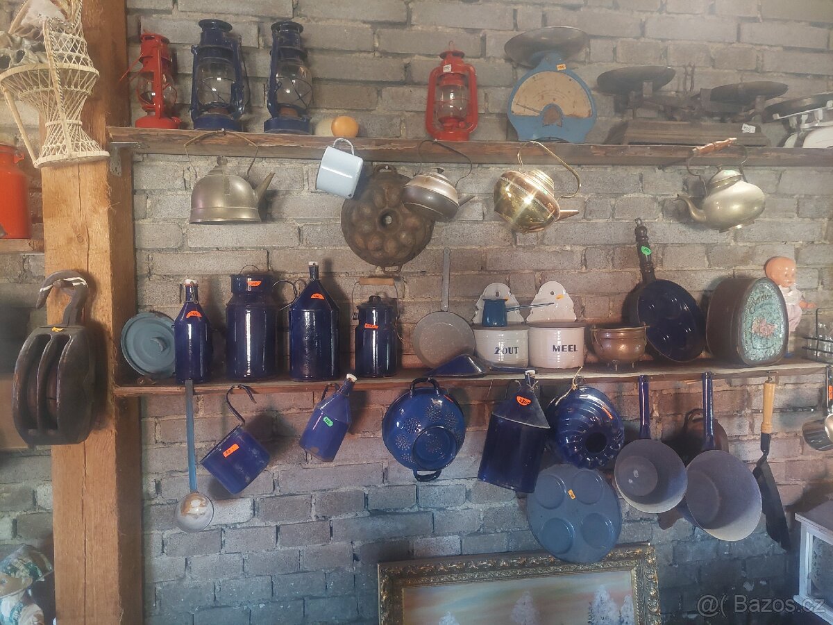 Stare Plechové NÁDOBÍ