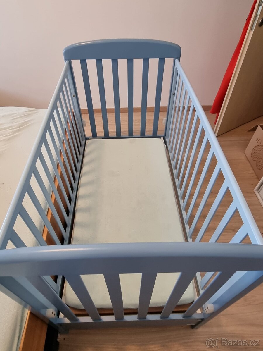 Prodám dětskou postýlku zn. Mibb