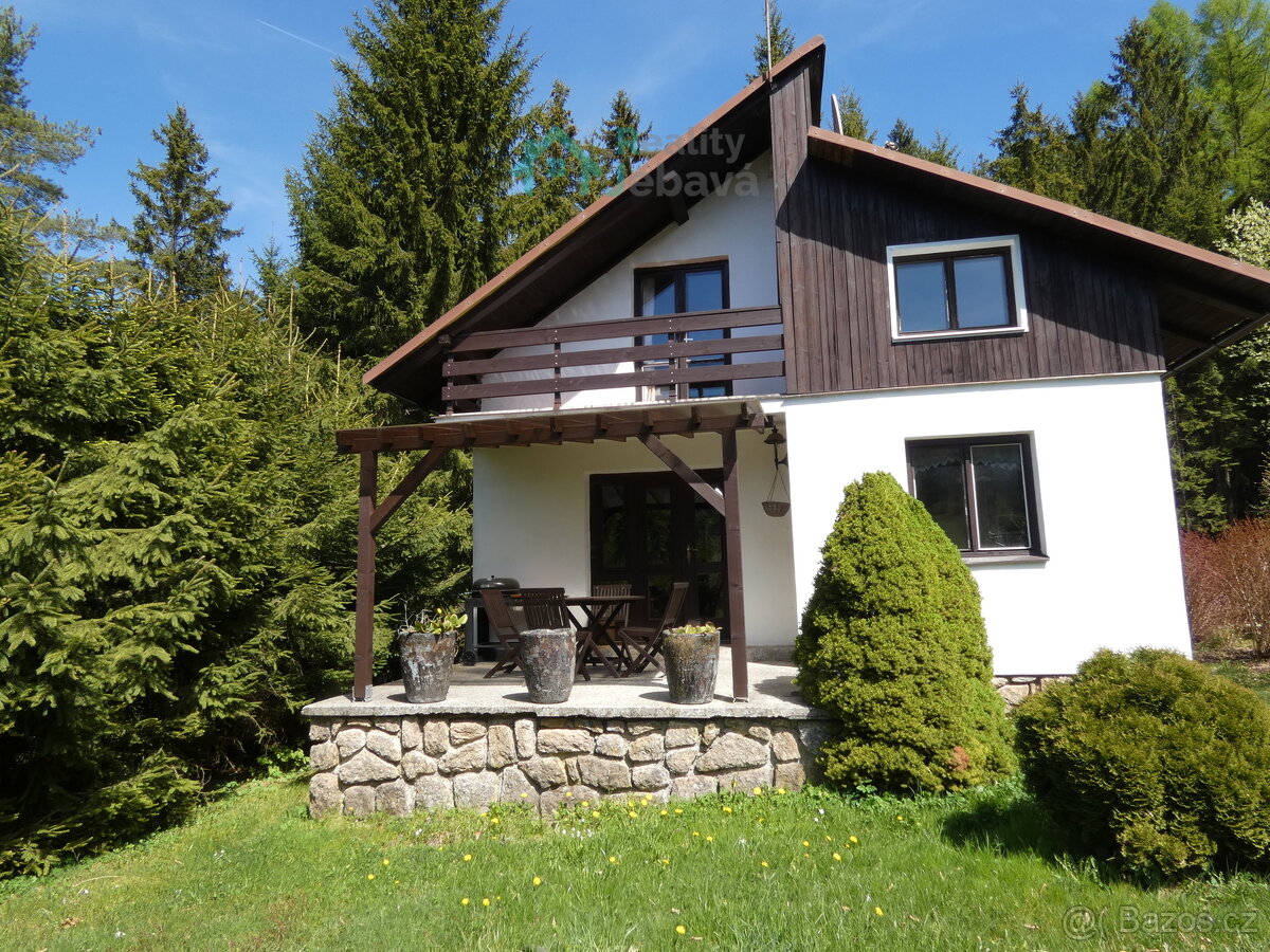 Prodej, dům u lesa, Svratouch, 695 m2