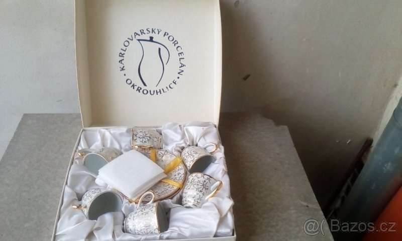 Karlovarský porcelán
