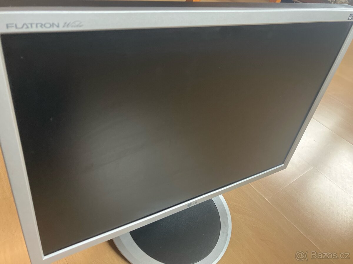 Monitor LG Flatron L204WT