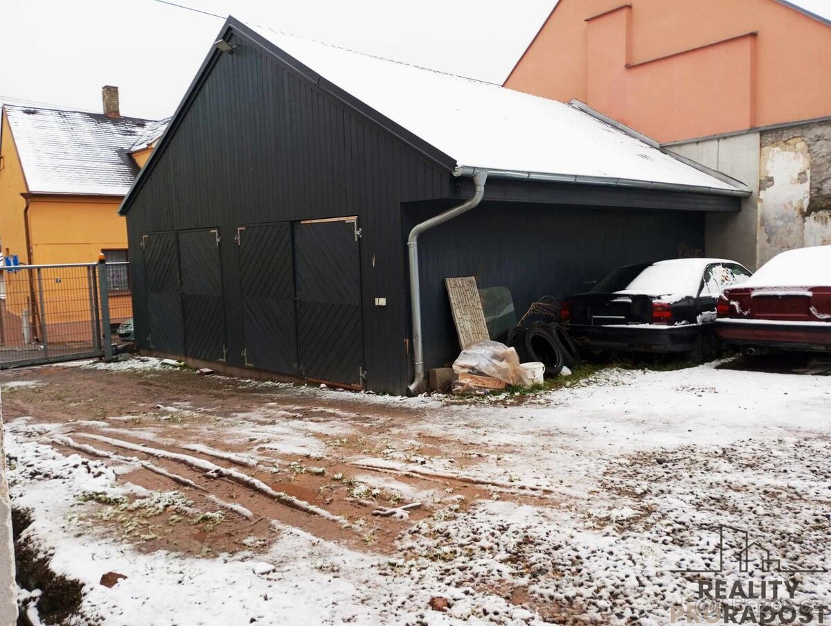 Pronájem prostor dílny parkování Kladno -Kročehlavy, pronáj