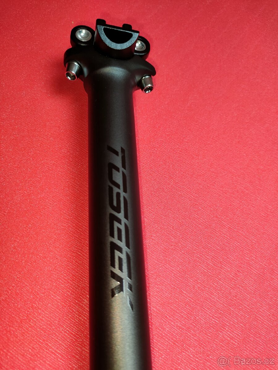 Karbonová sedlovka 27,2 400mm