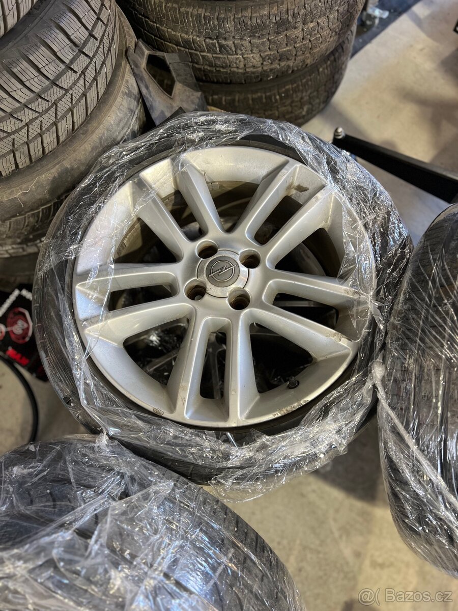 Kola 215/45 r17, rozteč 4x100