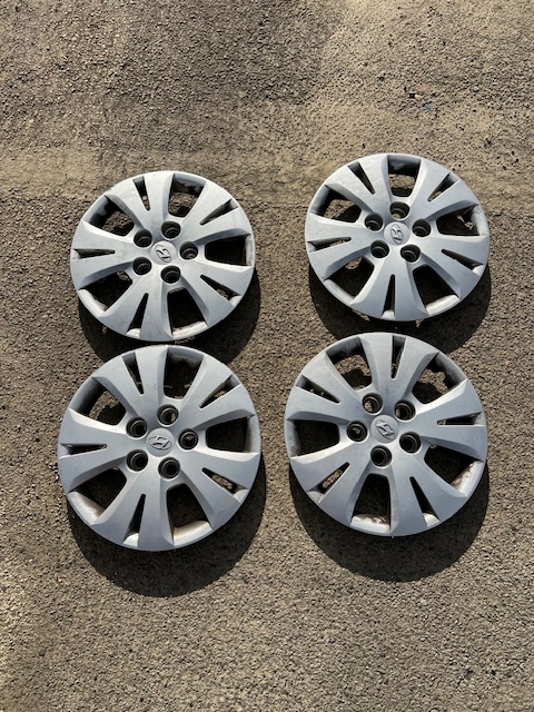 Poklice Hyundai