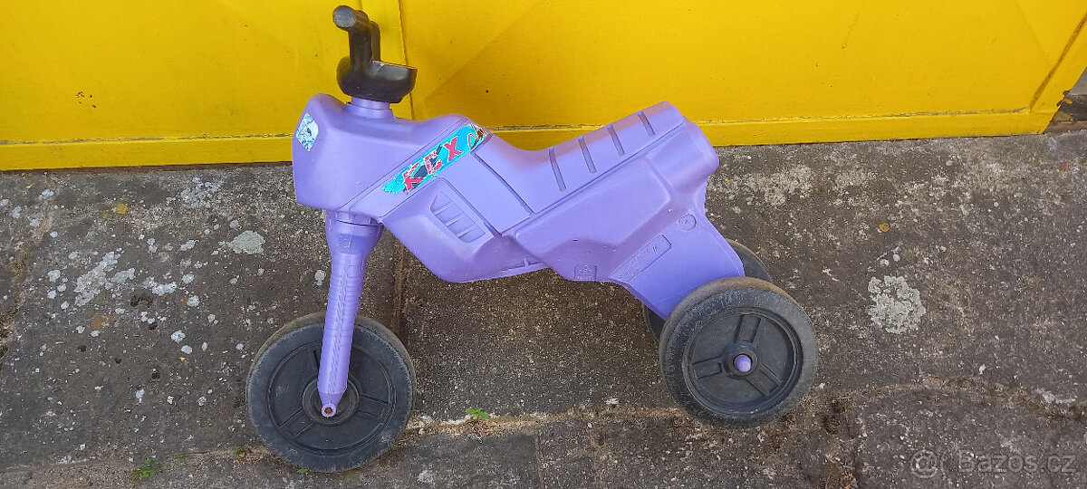 odrážedlo motorka