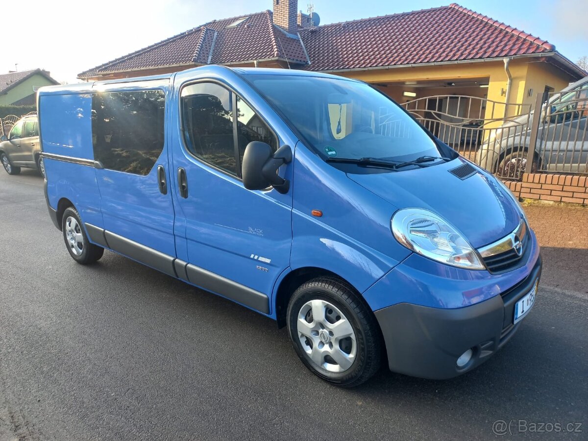 OPEL VIVARO 2.0CDTI 84KW LONG 5/6 MÍST R.V.2014