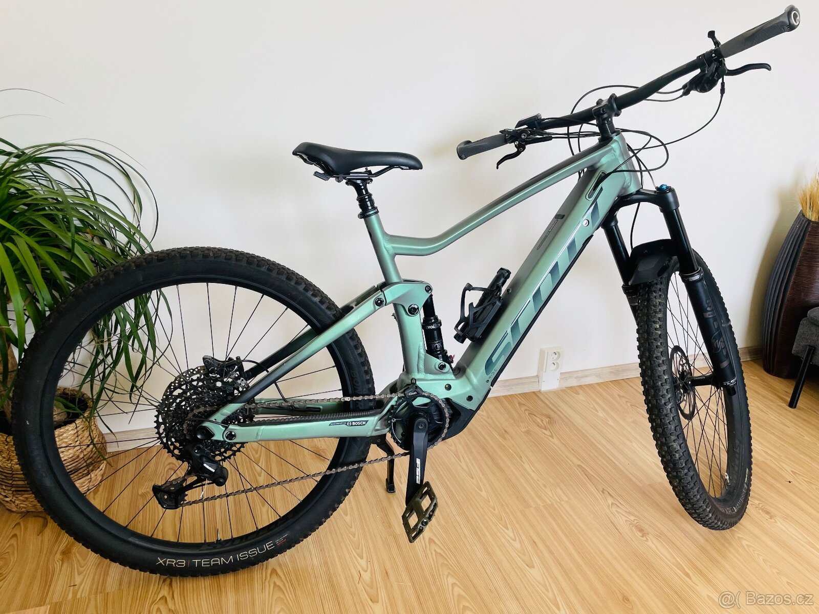 Elektrokolo Scott eRide jako nové.