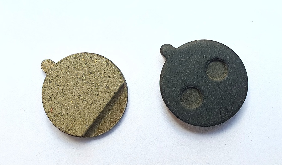 Brzdové destičky do elektrických koloběžek 24x21x3,9mm
