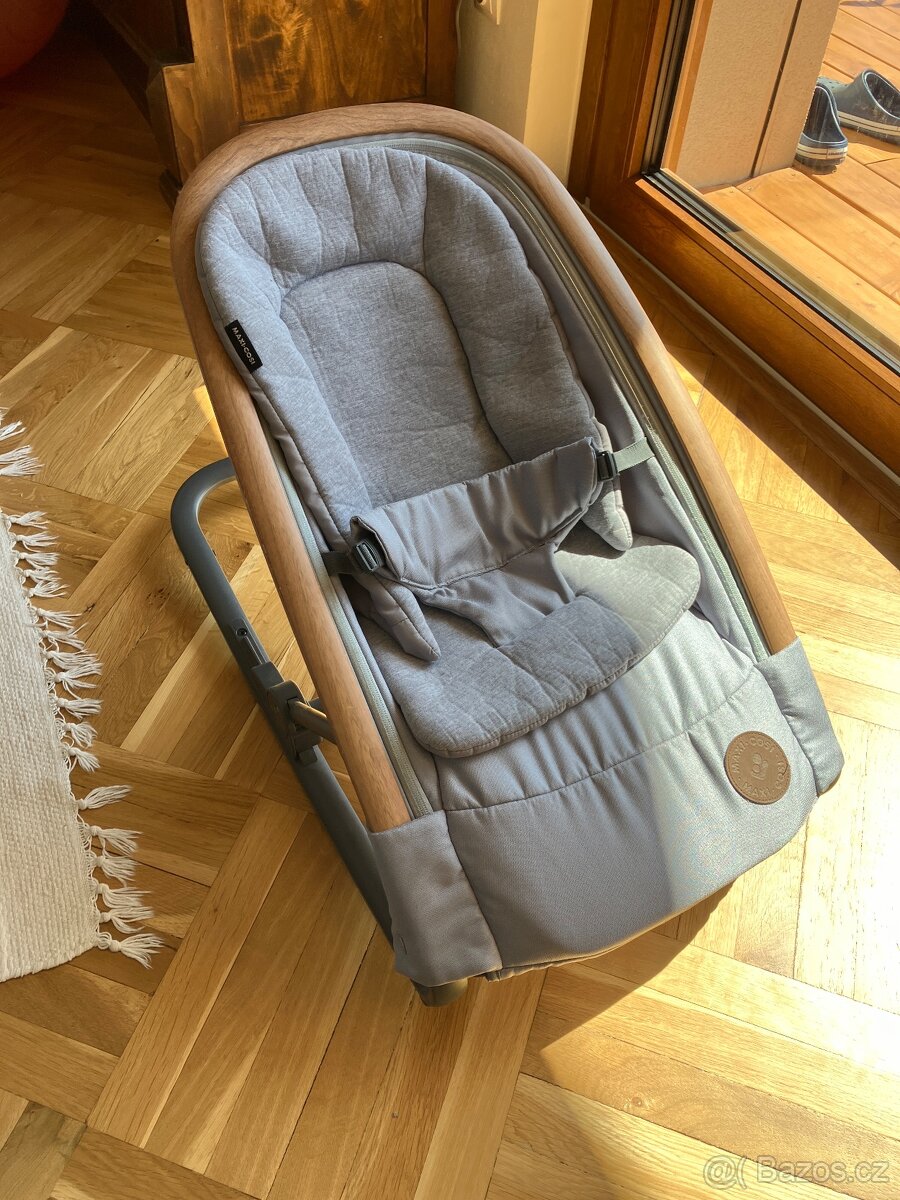 Houpatko sedátko pro miminka