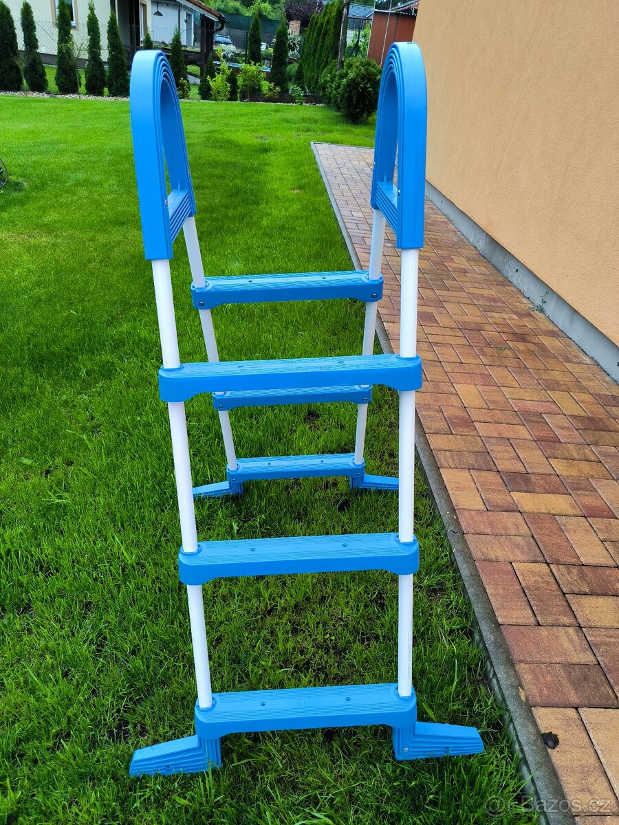 Schůdky k bazénu Marimex