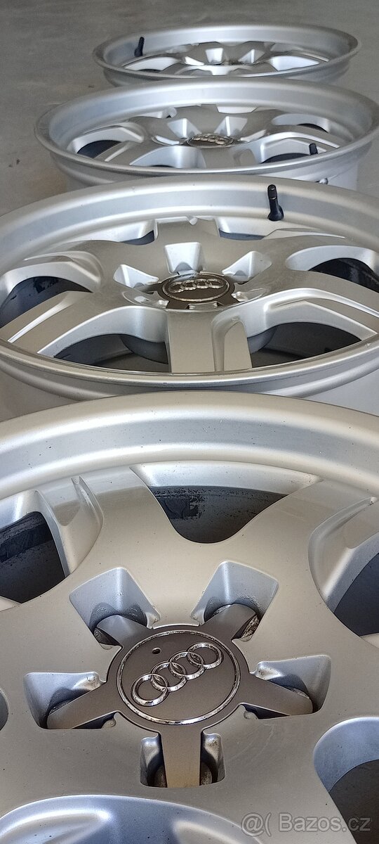 ALU DISKY AUDI 5x112 R17 ET28 7,5J 8t0-601-025 b