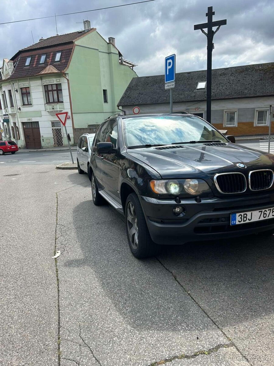 BMW X5 E53