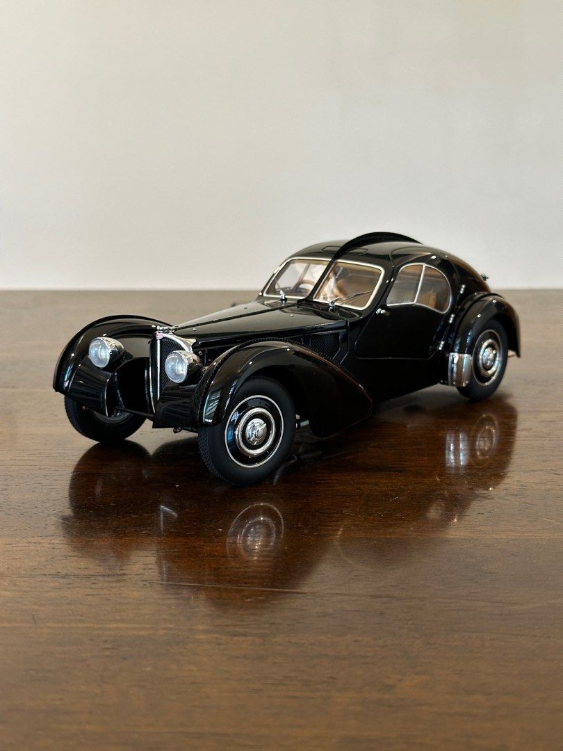 1/18 Autoart Signature Bugatti Type 57 SC Atlantic