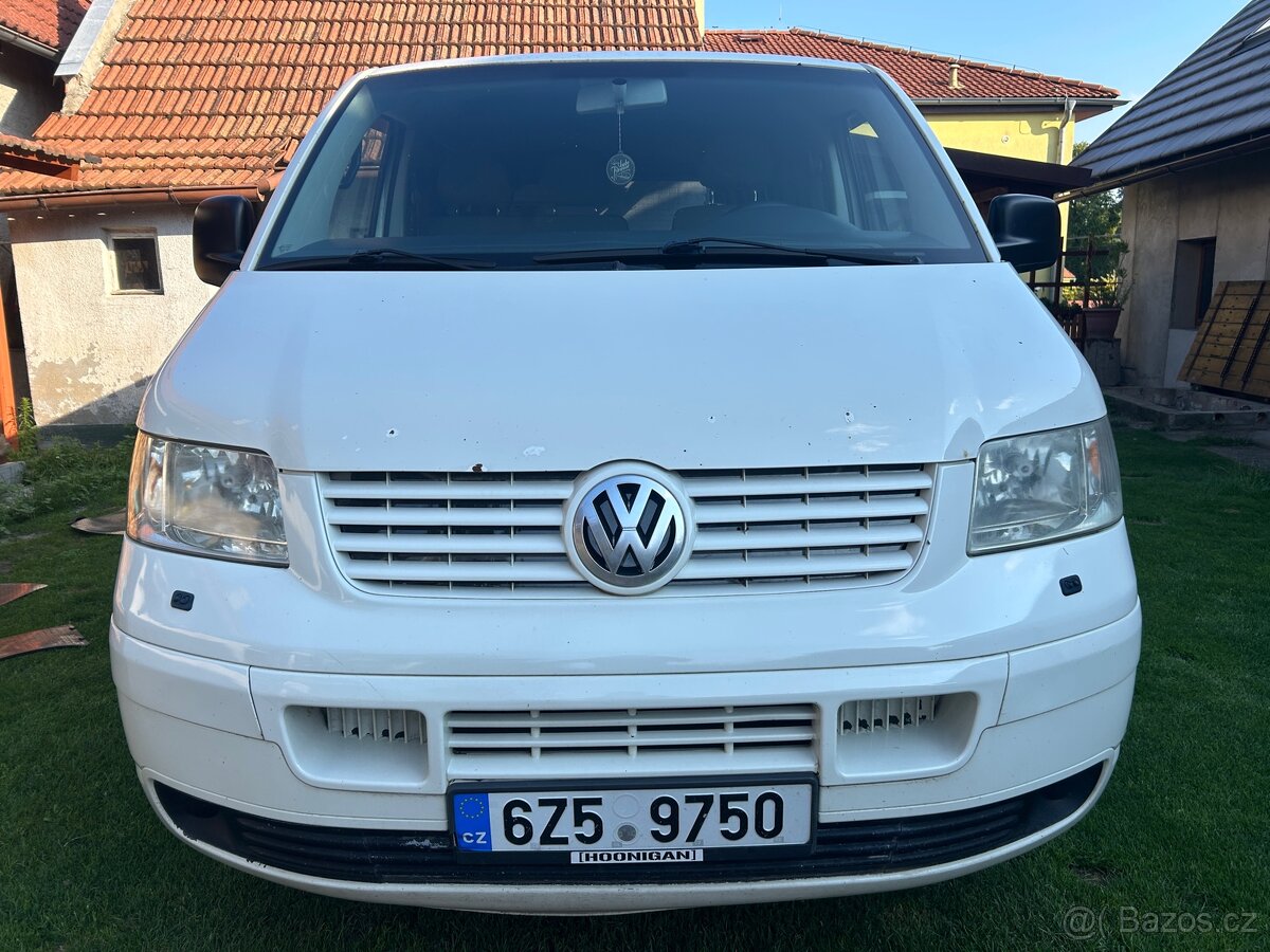 VW Transporter T5 1.9 TDI 77kW (motor AXB ) 9 míst