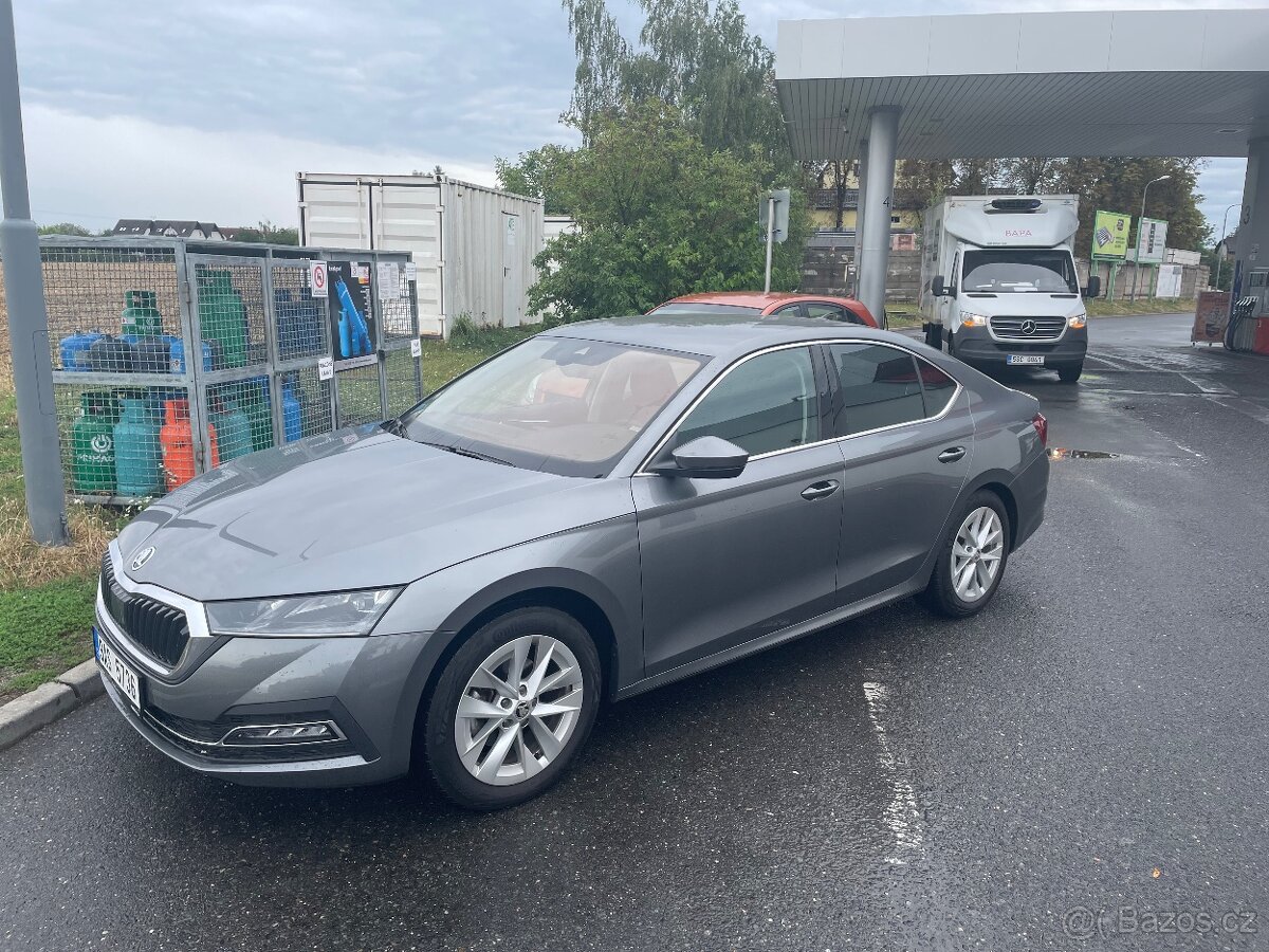 Škoda Octavia 4 2.0tdi, style plus - tovární zaruku