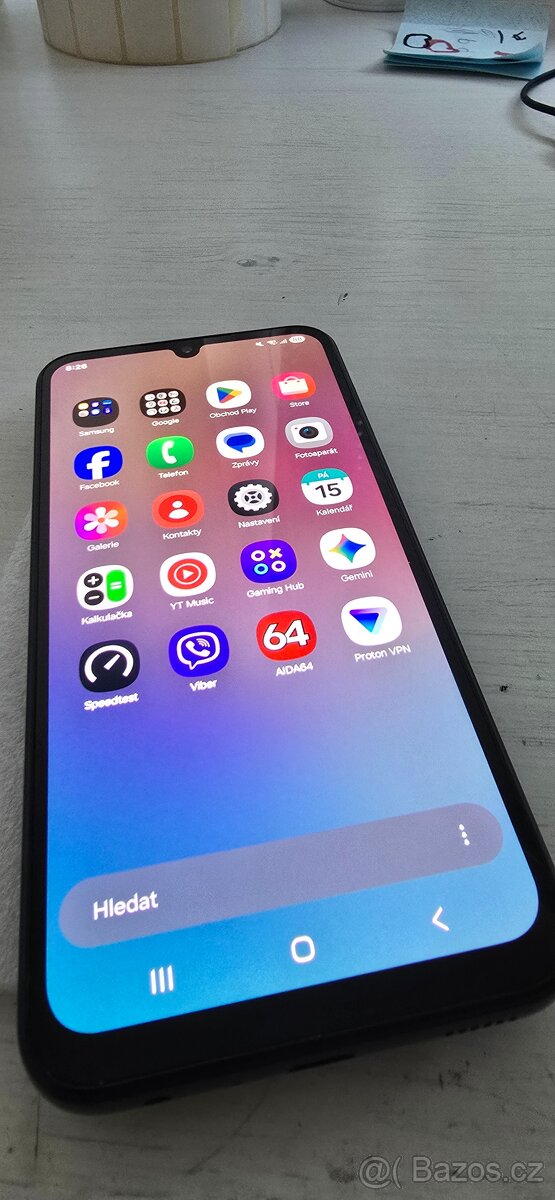 Samsung galaxy A24, 128GB a 4GB ram