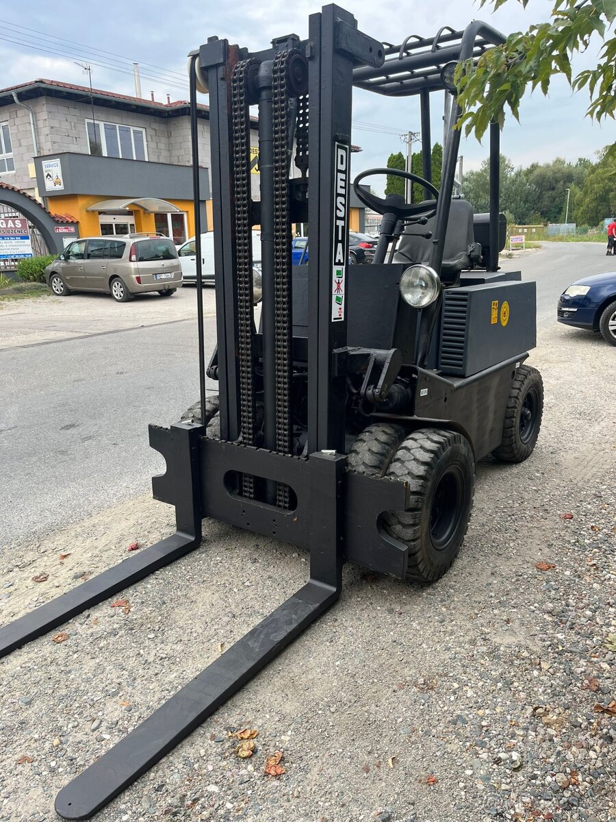 VZV Desta DVHM 2522