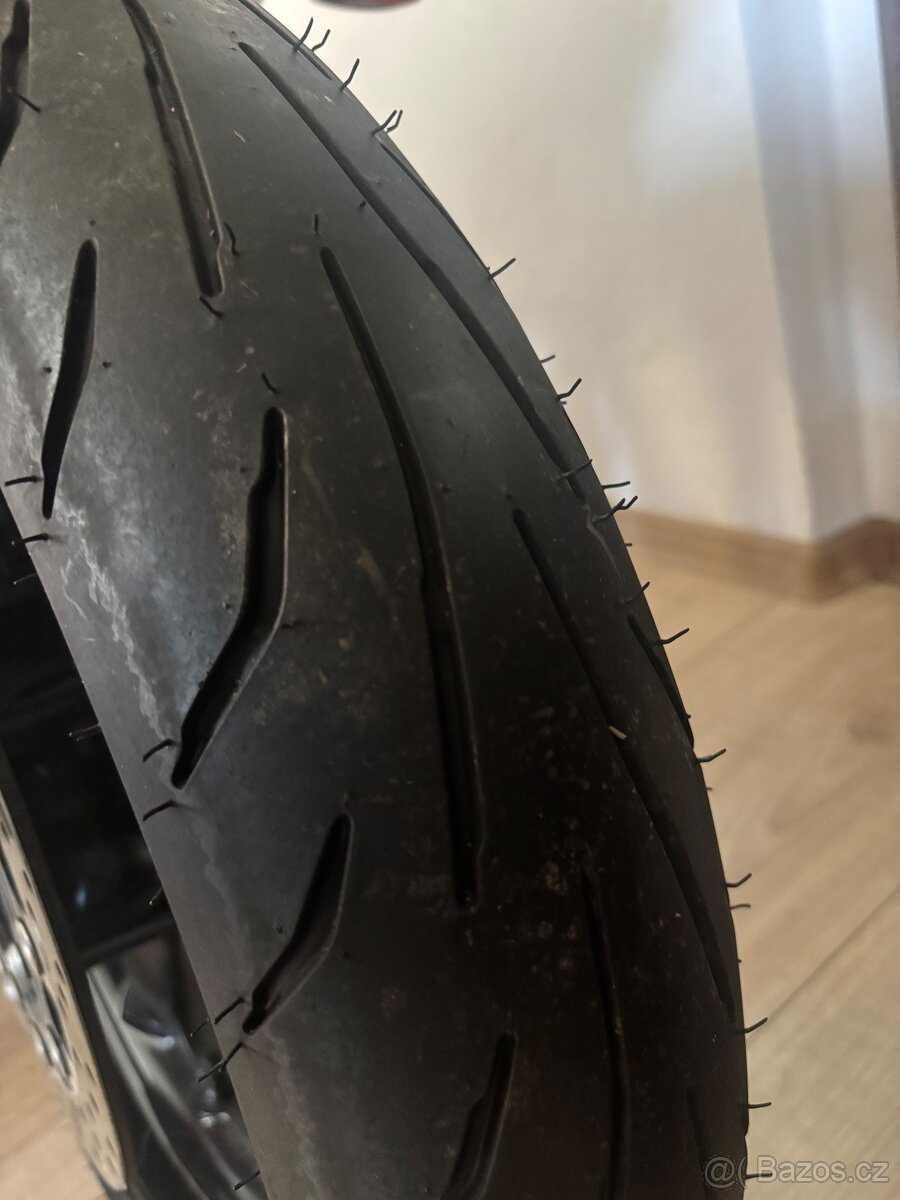 Sada pneu Dunlop Qualifier CORE 120/70/17 a 190/50/17