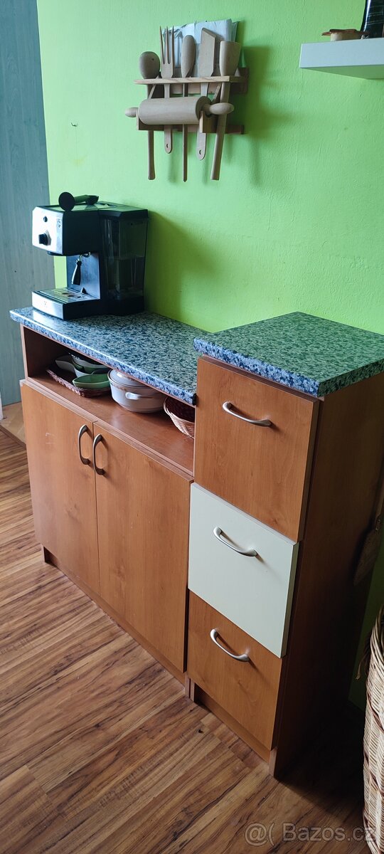 Skrin kuchyňská / příruční