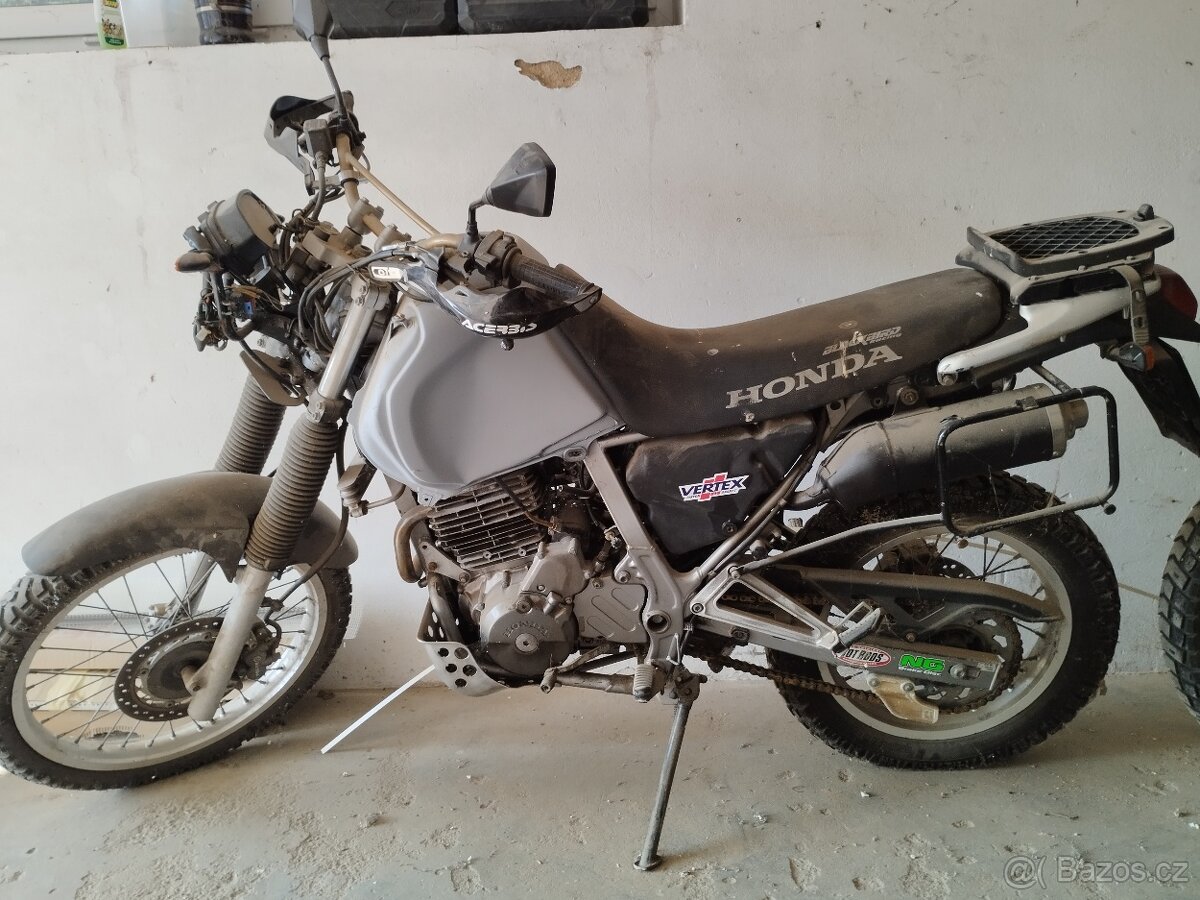 Honda Dominator 650