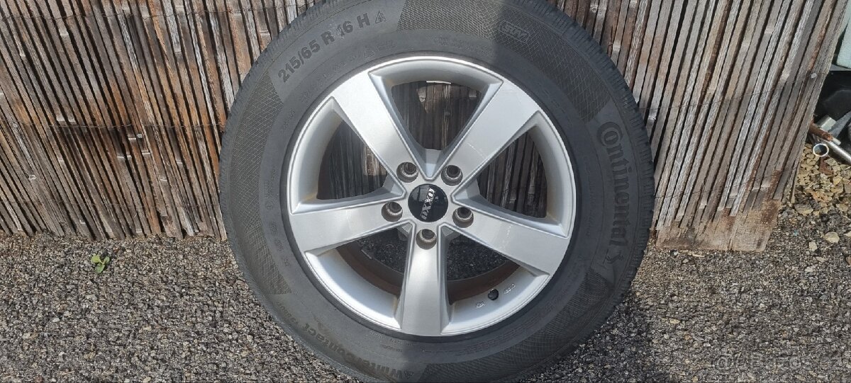 Zimní alu kola 16" 215/65- 5x114,3 na Dacia Duster,Mazda,..