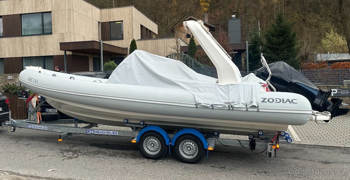 Motorový člun Medline 750 NEO Hypalon + Mercury F225 XL DS