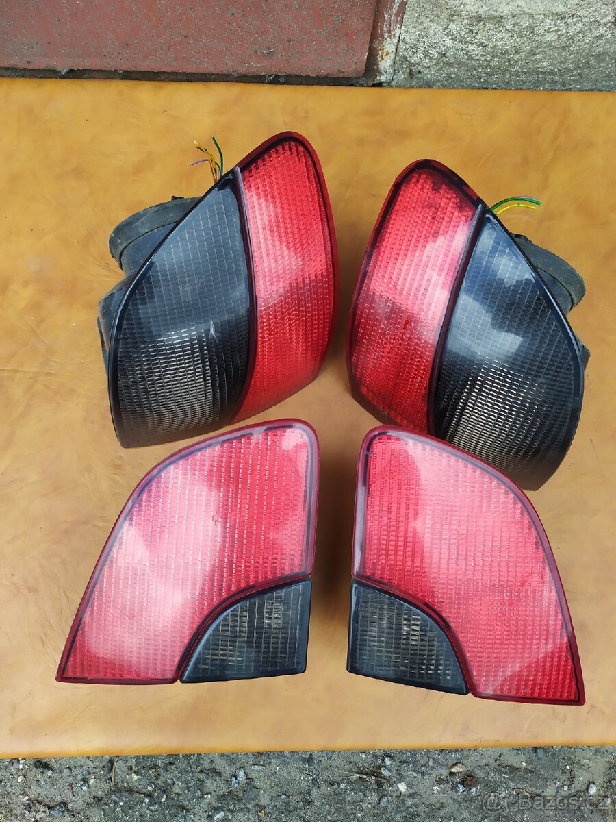 Peugeot 406 kombi - zadní světla