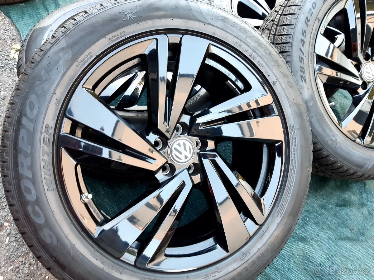 Zimní kola Volkswagen Touareg R20 nevada