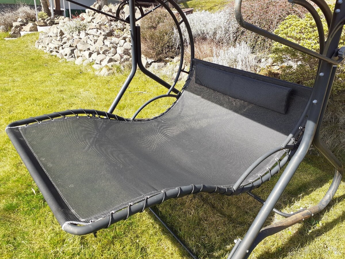 Relaxační houpací lehátko pro dva