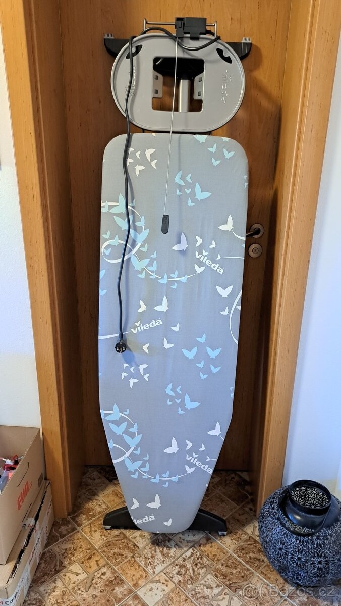 Žehlící prkno Vileta Total Reflect Plus