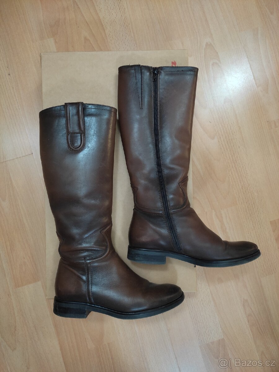 Dámské kozačky Baťa, vel. 36