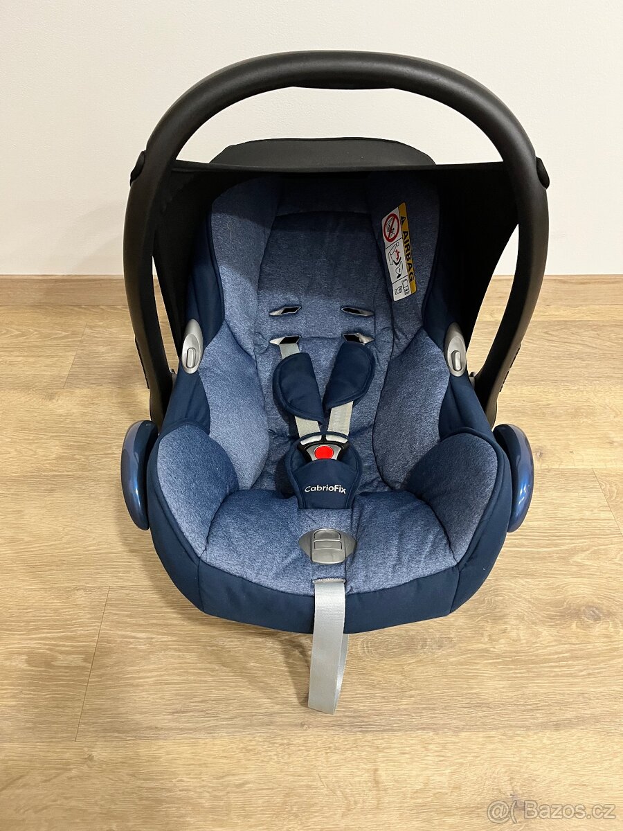 Vajíčko CabrioFix se základnou FamilyFix