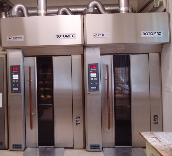 ČESKÁ ROTAČNÍ PEC KORNFEIL ROTOMAX