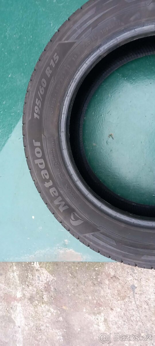 Pneumatika 195/60 r15 (4 ks)