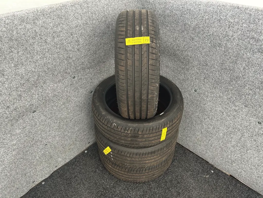 Letní pneumatiky Hankook 225/45 R19