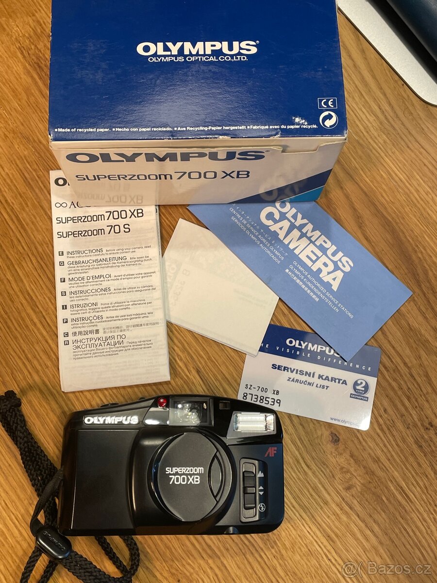 Olympus superzoom 700xb