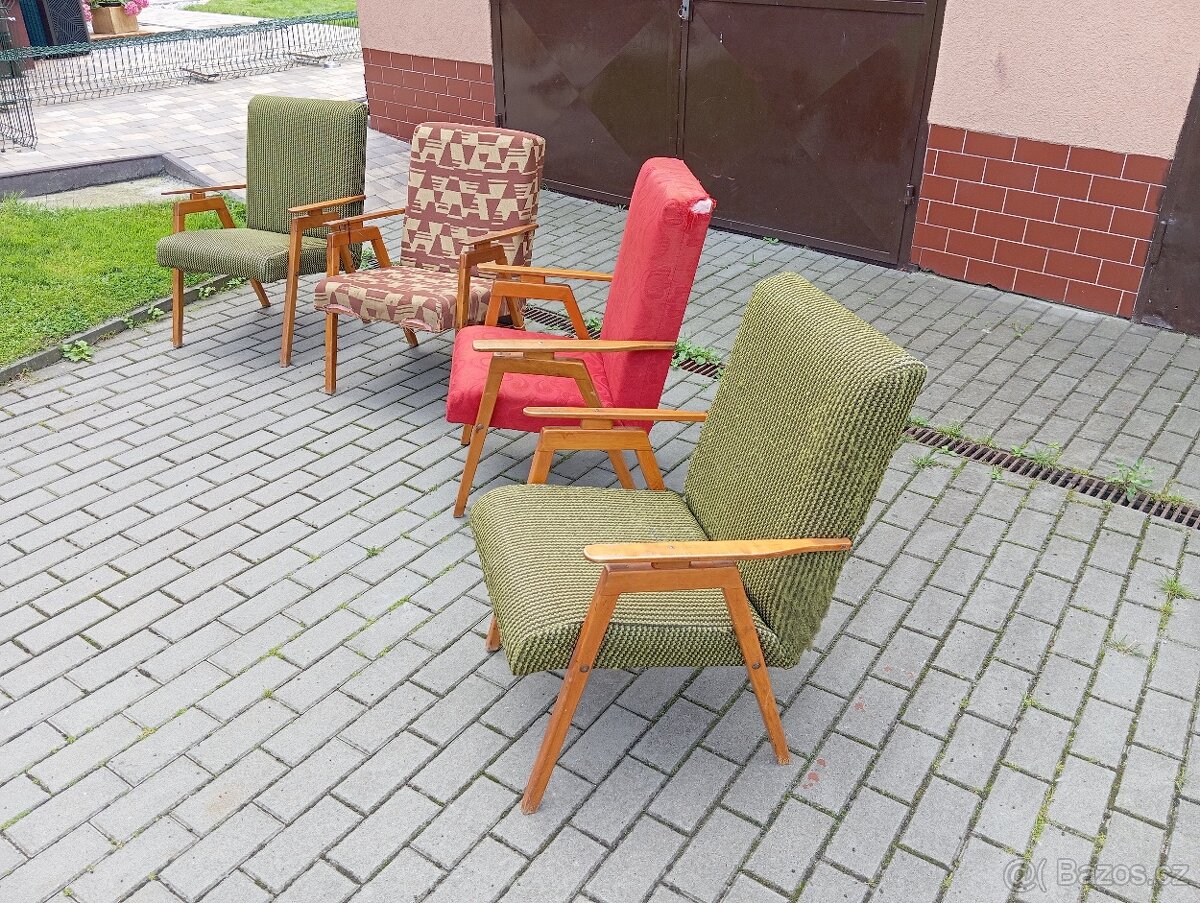 Staré retro křeslo, sada 4