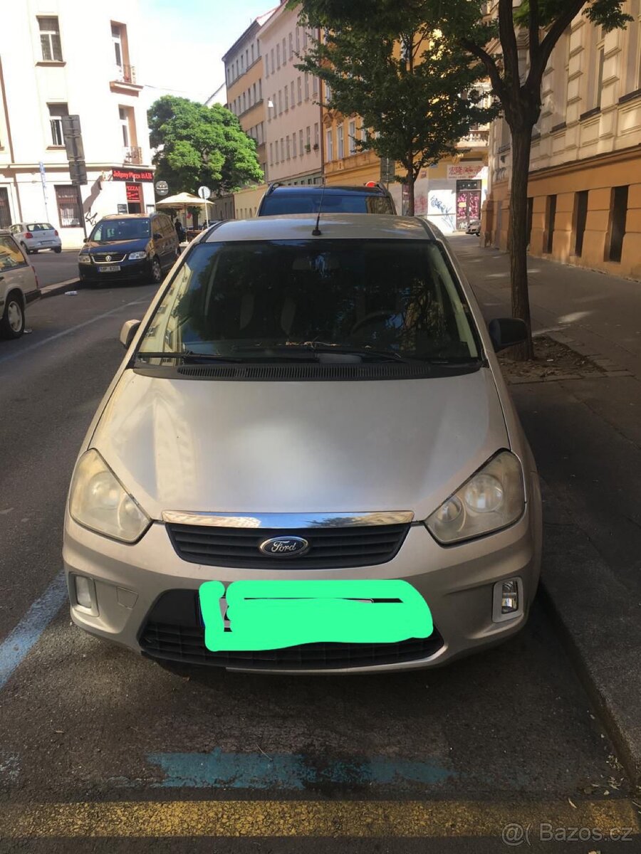 Podám avto FORD C- MAX 2008 roku výrobu