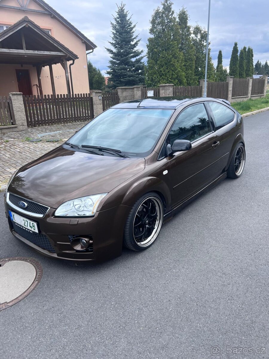 Ford Focus ll (ST)