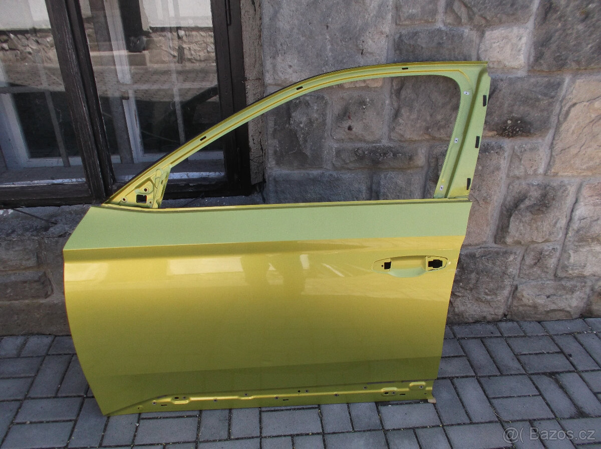 ŠKODA SUPERB 3 PRÁH-DVEŘE-MLHOVKA-BLATNÍKY-NÁRAZNÍKY