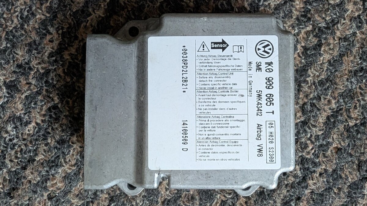 Jednotka airbagu 1K0909605T